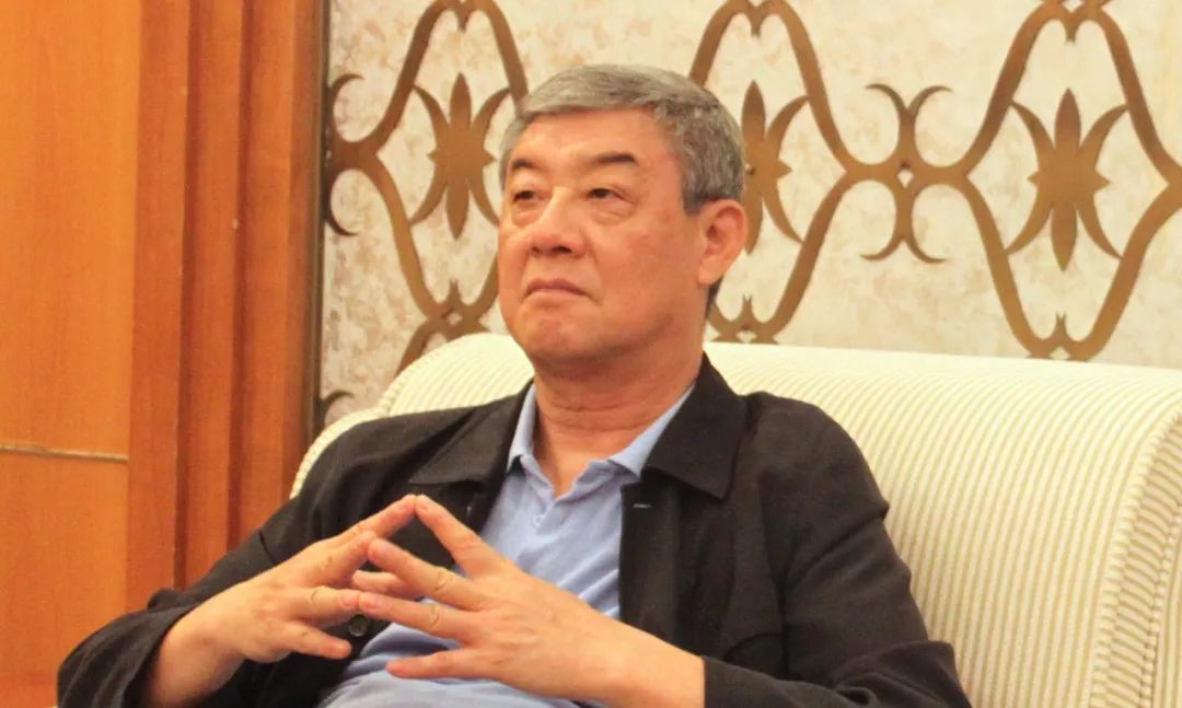 北大医院鲍圣德: 失败的手术更值得学习和关注 神外科室不宜盲目扩张规模 北大医院鲍圣德: 失败的手术更值得学习和关注 神外科室不宜盲目扩张规模